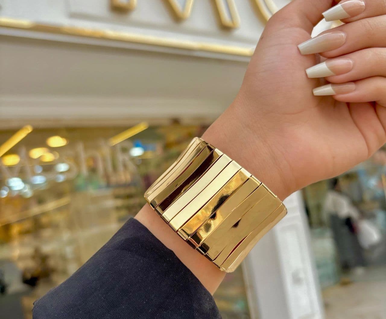 Polished Gold Bangle