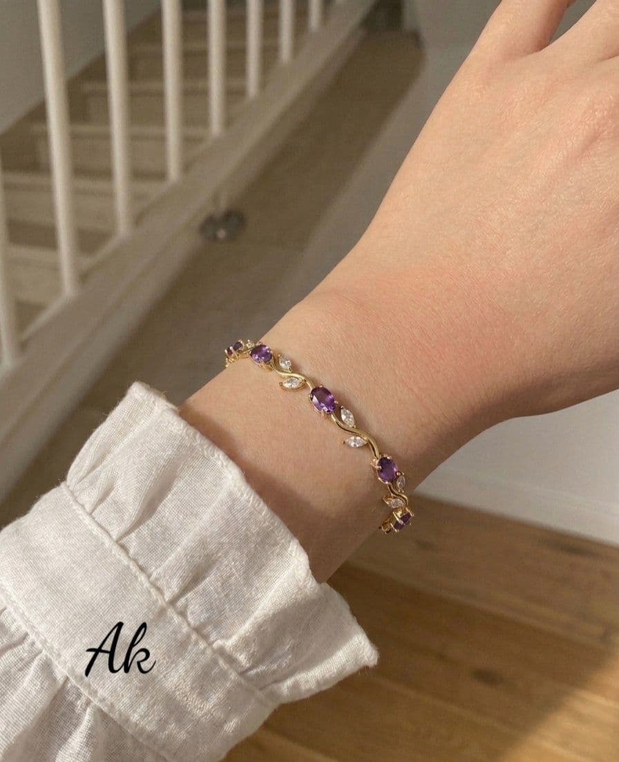Tulip Floral Insiyal Bracelet